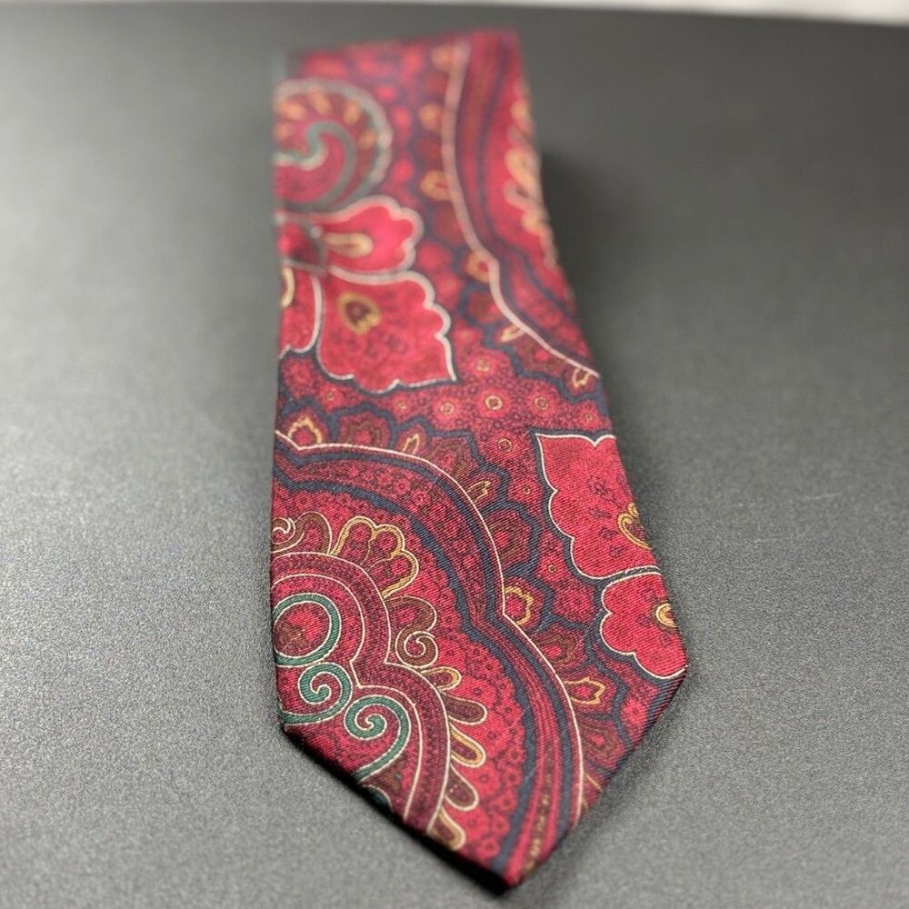 Vintage Kenneth Gordon New Orleans Silk Paisley Tie Burgundy Green Hand Sewn USA